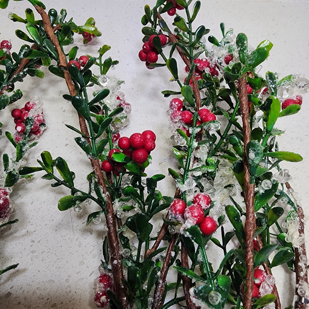 Vintage 4pc Berry Artificial Frosted Red and Green Floral Stems